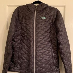 The North Face Women's Thermoball Jacket Sz L